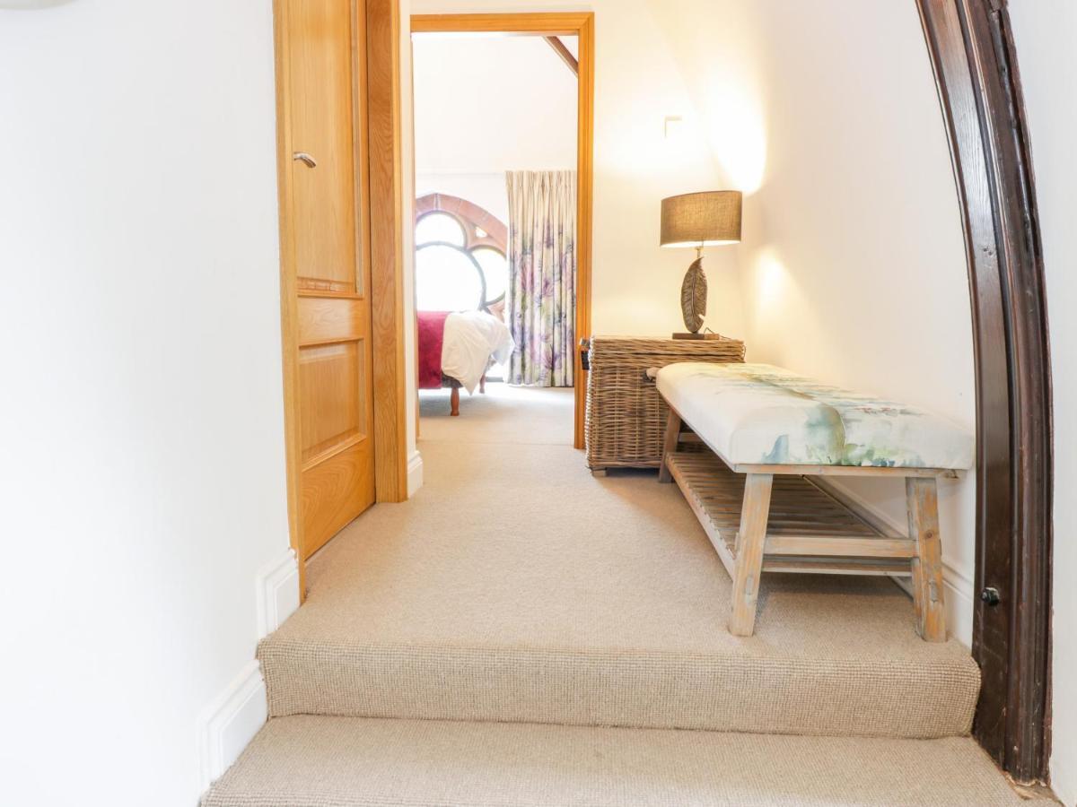 Penthouse St Mary'S Church Moffat Extérieur photo
