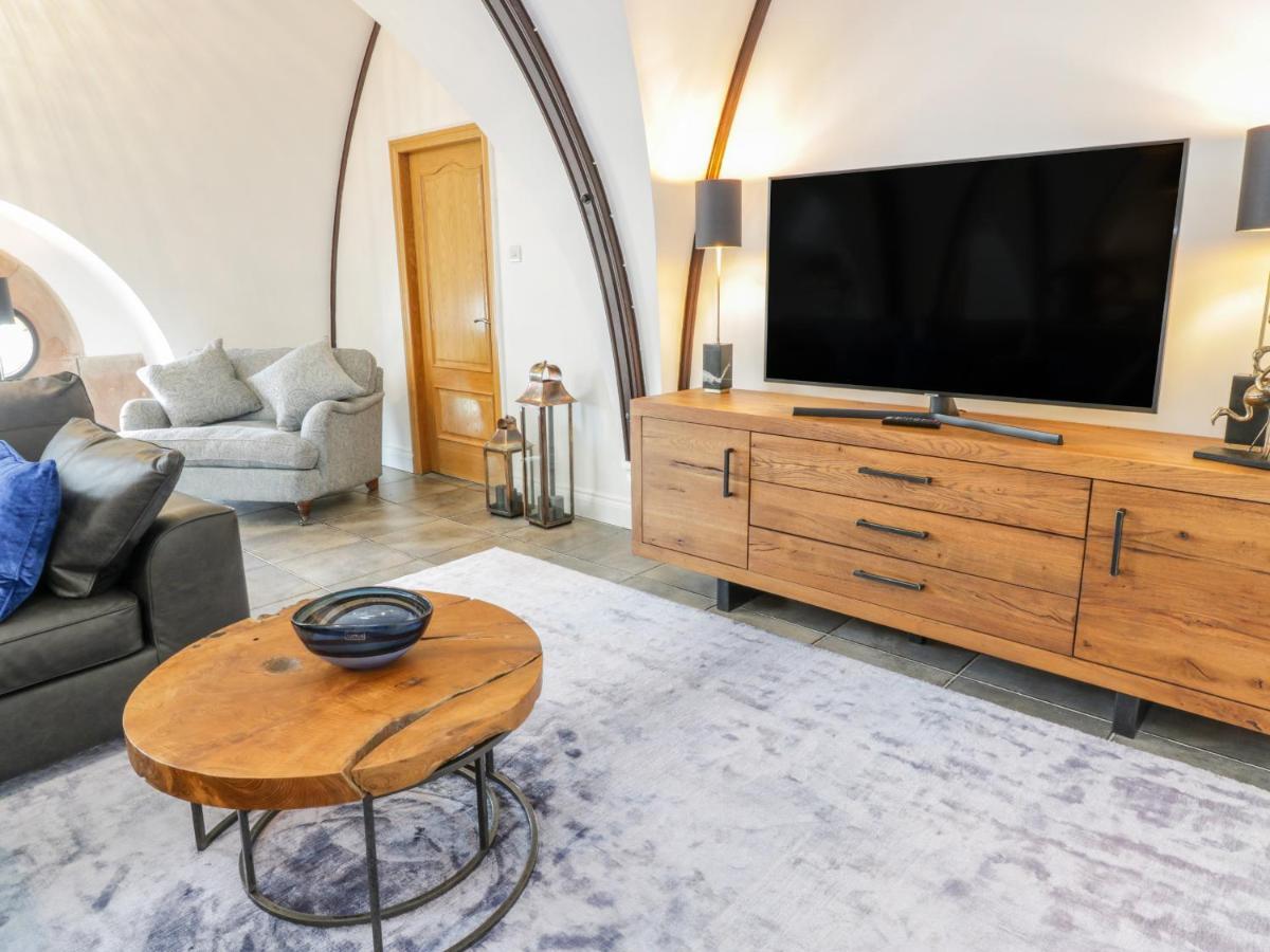Penthouse St Mary'S Church Moffat Extérieur photo