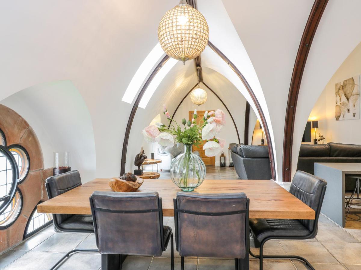 Penthouse St Mary'S Church Moffat Extérieur photo